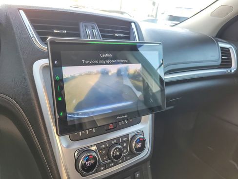 Used 2016 GMC Acadia SLT w/ Open Road Package image 15