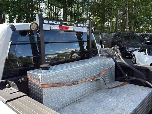 Used 2017 Ford F250 XL w/ Power Equipment Group AWD/4WD image 43