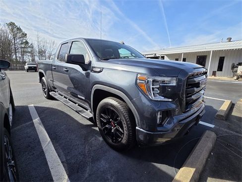 Used 2020 GMC Sierra 1500 Elevation w/ Elevation Value Package image 2