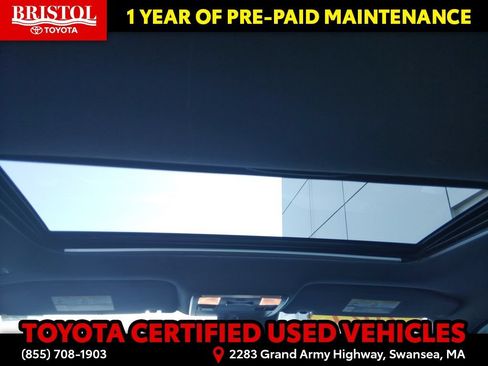Used 2021 Toyota Tacoma TRD Sport w/ TRD Premium Sport Package AWD/4WD image 9