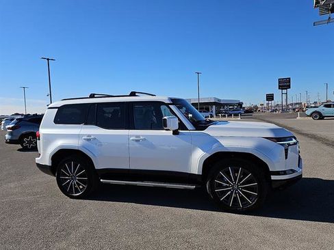 Used 2026 Lexus GX 550 AWD Luxury 4dr SUV image 6