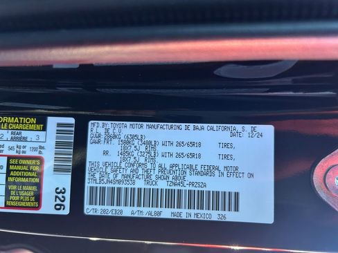 Used 2025 Toyota Tacoma Limited w/ Tow Tech Package AWD/4WD image 34
