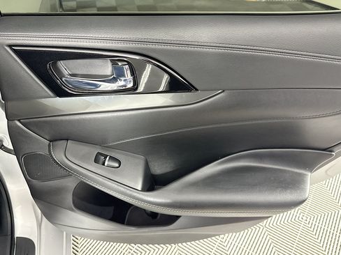 Used 2022 Nissan Maxima SV w/ Floor Mat Group FWD image 26