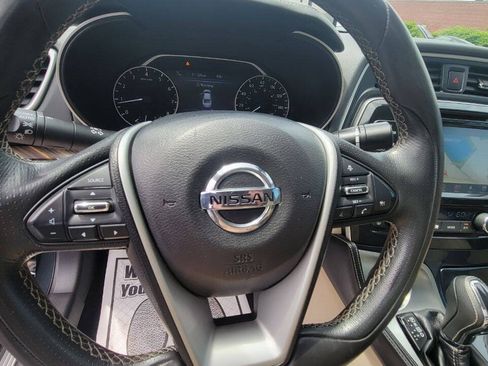 Used 2017 Nissan Maxima Platinum FWD image 15