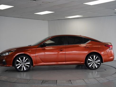 Used 2022 Nissan Altima 2.5 SR AWD/4WD image 4