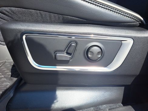 New 2026 RAM 1500 Laramie w/ Night Edition image 19