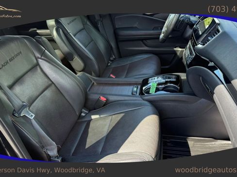 Used 2020 Honda Pilot Black Edition image 48