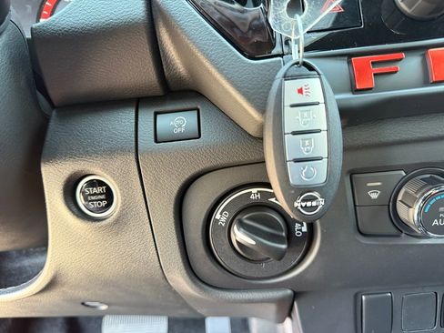 New 2025 Nissan Frontier PRO-4X image 29