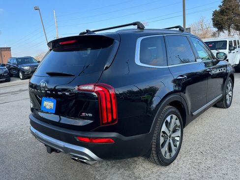 Used 2020 Kia Telluride S image 3
