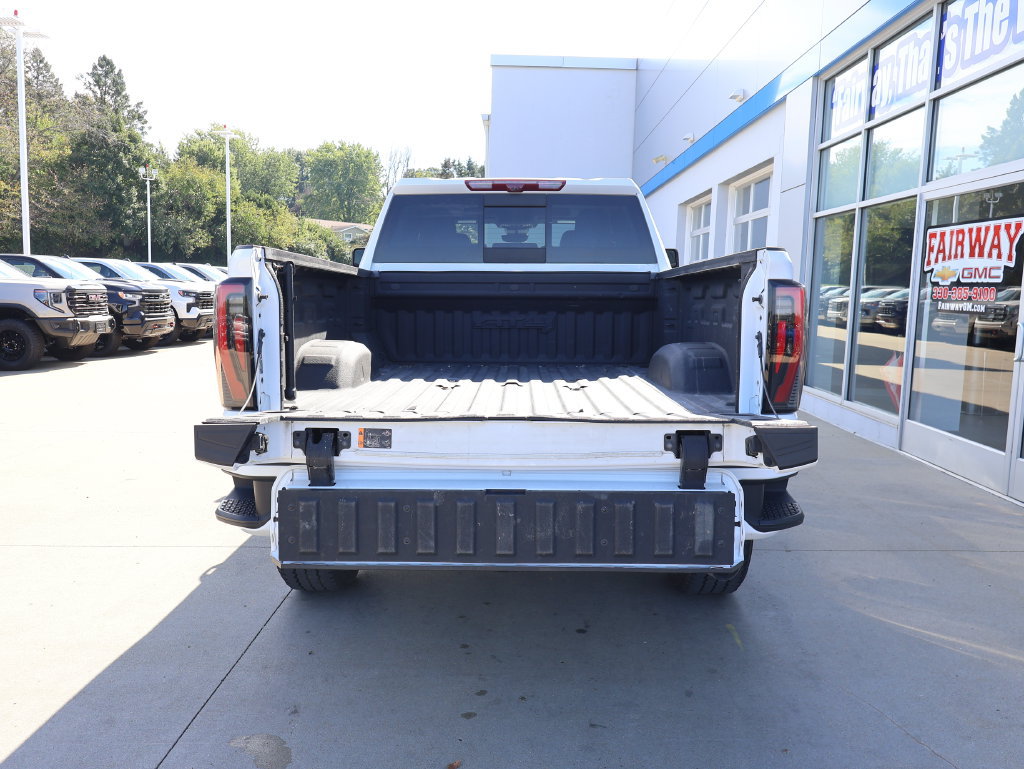 Used 2024 GMC Sierra 2500 AT4 w/ AT4 Premium Plus Package AWD/4WD image 37