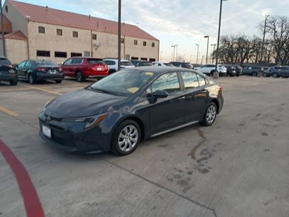 Used 2025 Toyota Corolla LE