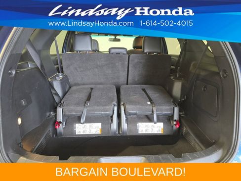 Used 2016 Ford Explorer XLT w/ Equipment Group 202A AWD/4WD image 9