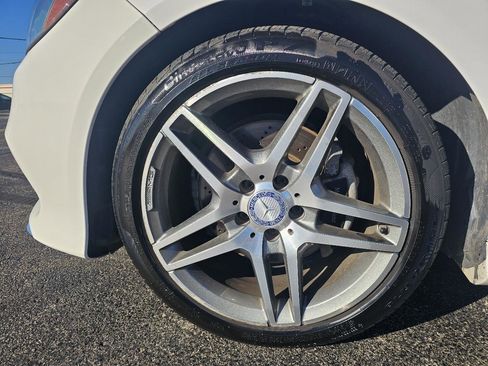 Used 2015 Mercedes-Benz E 350 4MATIC Sedan w/ Premium 1 Package image 9