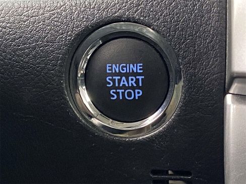 Used 2023 Toyota 4Runner SR5 image 29