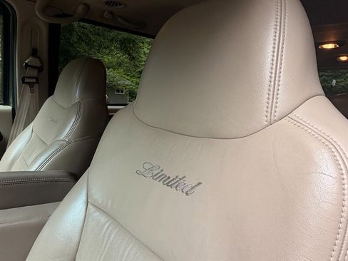 Used 2000 Ford Excursion Limited AWD/4WD image 12