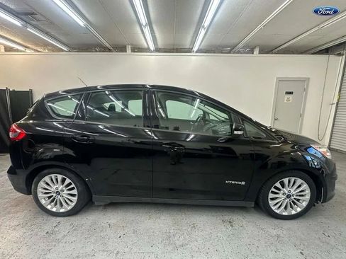 Used 2018 Ford C-MAX SE w/ Interior Protection Package image 7