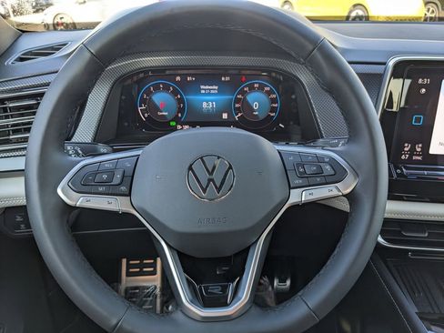 New 2026 Volkswagen Atlas Cross Sport SEL Premium R-Line image 25