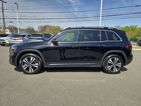 Used 2024 Mercedes-Benz GLB 250 4MATIC image 8