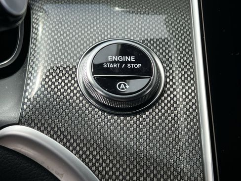 New 2026 Mercedes-Benz GLC 300 4MATIC image 31