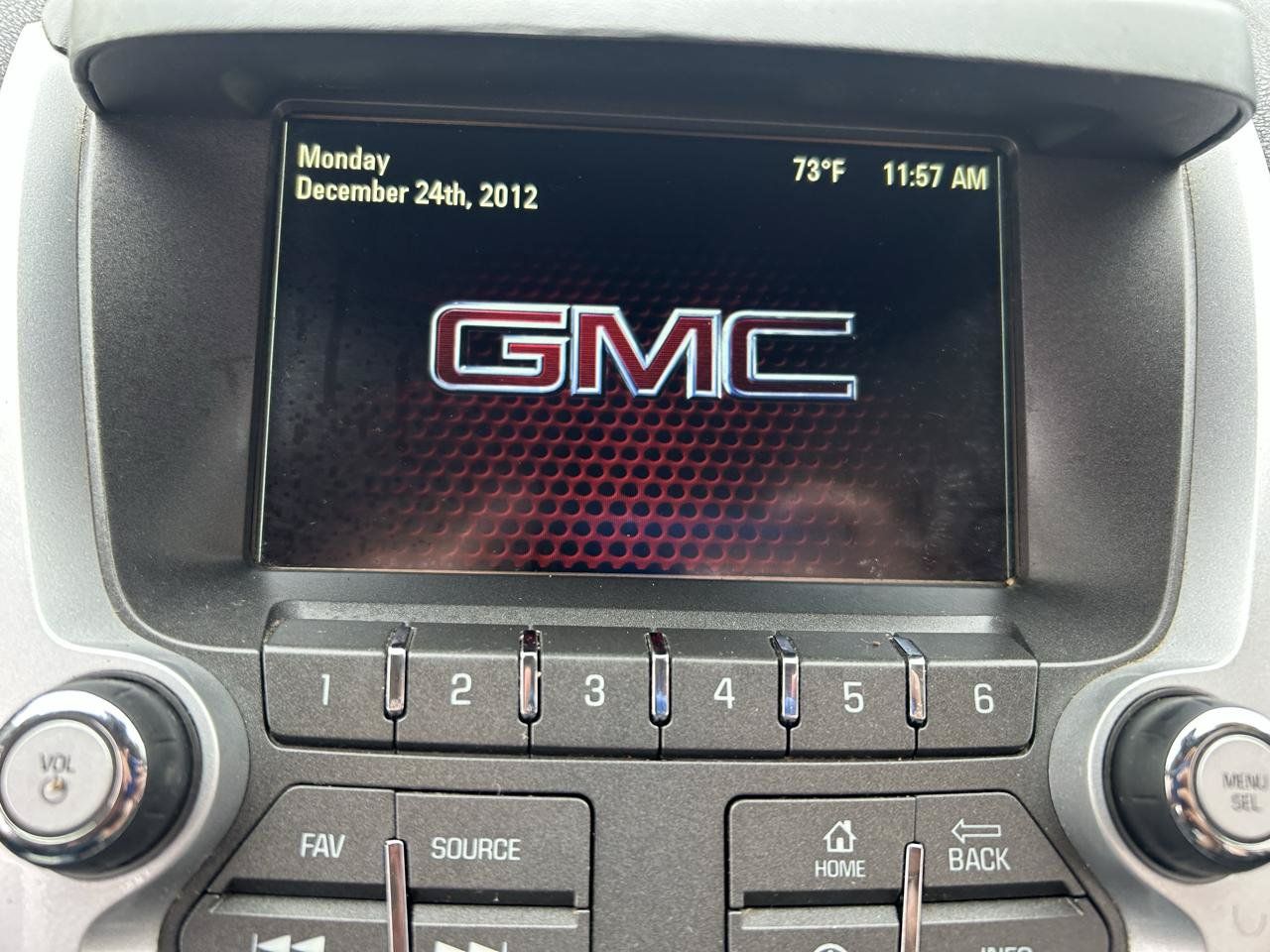 Used 2014 GMC Terrain SLE AWD/4WD image 22