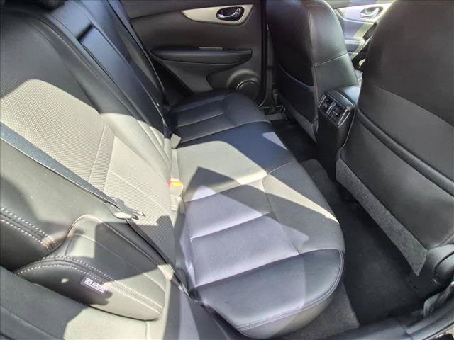 Used 2020 Nissan Rogue Sport SL FWD image 20