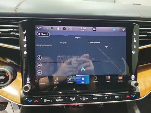 Used 2022 Jeep Grand Wagoneer Series II w/ Convenience Group III image 37