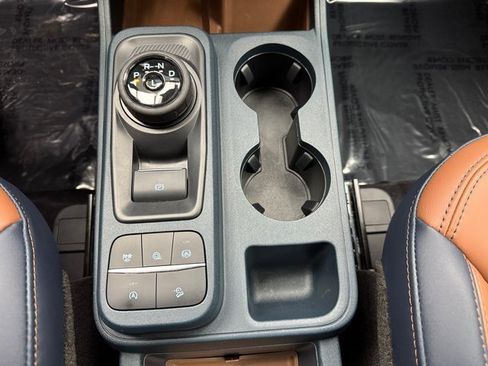 Used 2023 Ford Maverick Lariat w/ Lariat Luxury Package image 19