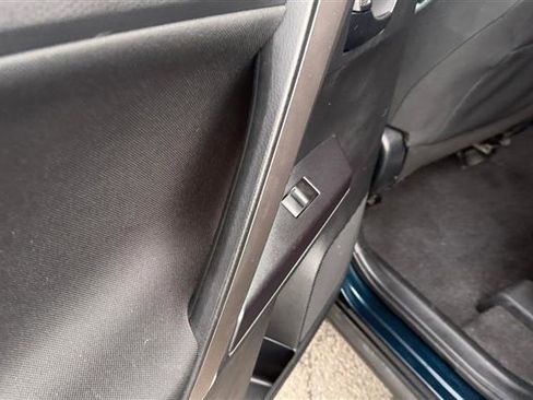 Used 2017 Toyota RAV4 LE image 20