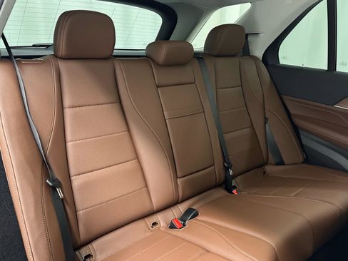 Used 2025 Mercedes-Benz GLE 350 4MATIC image 21