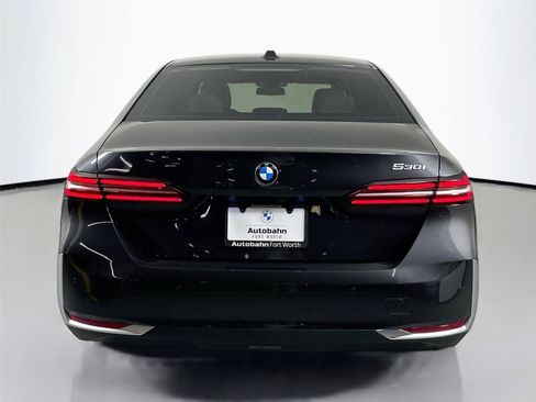Certified 2026 BMW 530i w/ Premium Package RWD image 6