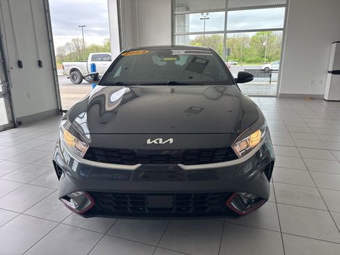 Used 2024 Kia Forte GT-Line w/ GT-Line Premium Package image 2