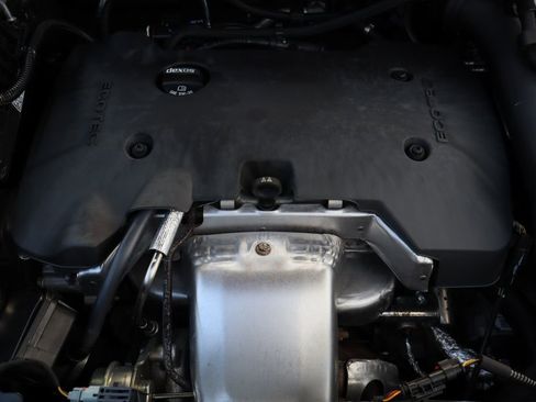 Certified 2020 Chevrolet Equinox LT image 28