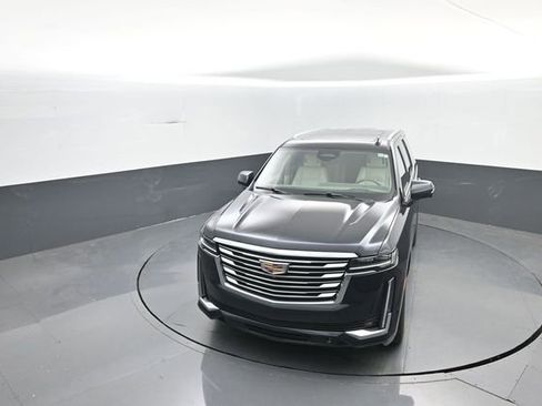 Used 2023 Cadillac Escalade Premium Luxury Platinum w/ Heavy-Duty Trailer Package AWD/4WD image 26