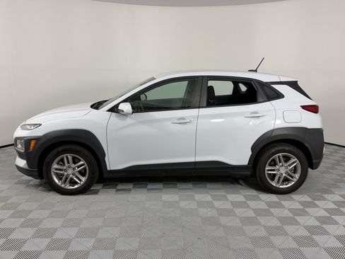 Used 2019 Hyundai Kona SE AWD/4WD image 2