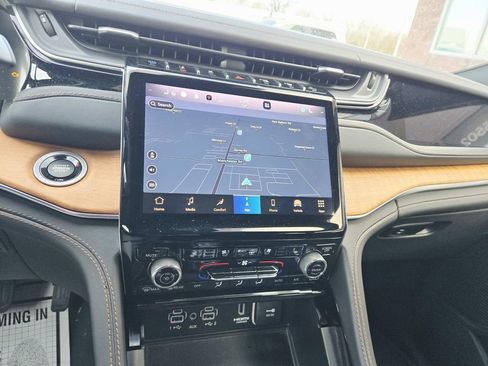 Certified 2022 Jeep Grand Cherokee Summit image 28