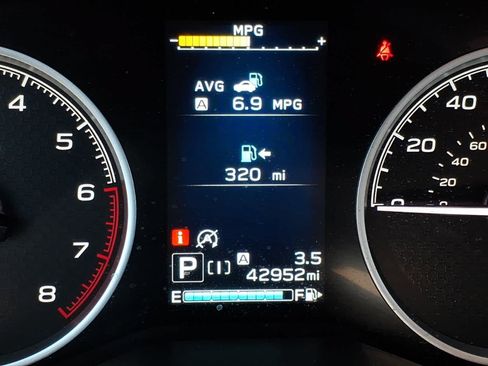 Certified 2023 Subaru Forester Limited AWD/4WD image 34
