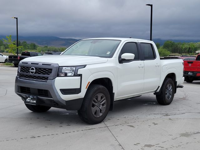 Used 2025 Nissan Frontier SV AWD/4WD image 1