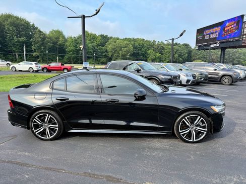 Used 2020 Volvo S60 T6 R-Design AWD/4WD image 10