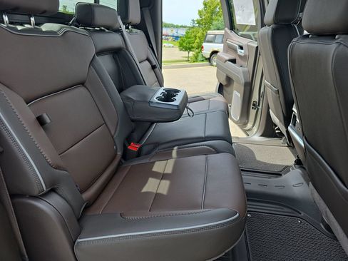 New 2026 GMC Sierra 1500 Denali AWD/4WD image 11
