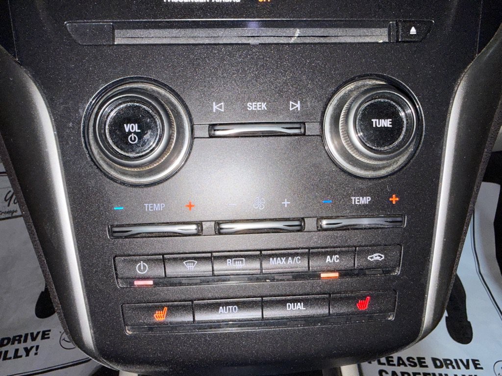 Used 2015 Lincoln MKC FWD w/ Equipment Group 101A Select image 17