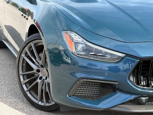 Used 2024 Maserati Ghibli Trofeo image 3