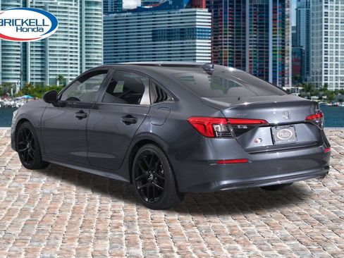 Used 2024 Honda Civic Sport image 3