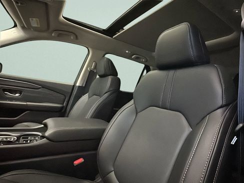 New 2026 Honda Pilot Touring image 9