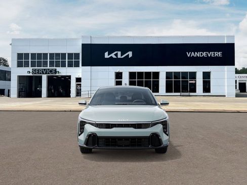 New 2025 Kia K4 GT-Line w/ GT-Line Sunroof Package image 2