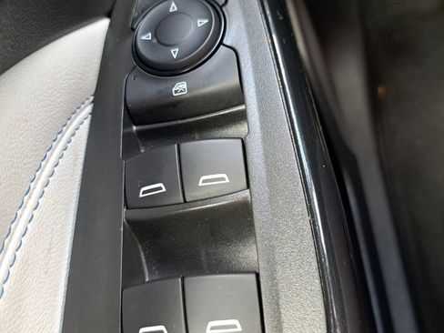 Used 2025 Chevrolet Trax LT image 17