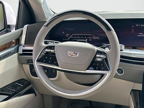 New 2026 Cadillac Escalade Platinum Sport w/ LPO, ONYX Package AWD/4WD image 5