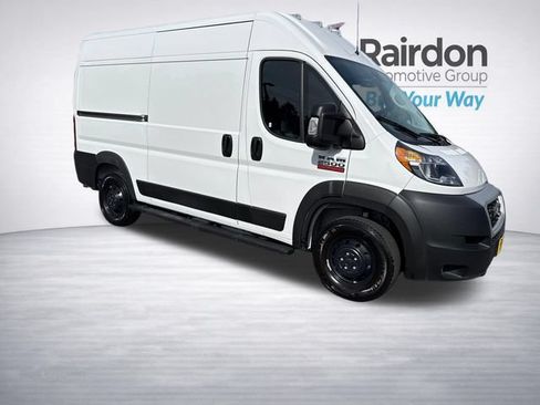Used 2021 RAM ProMaster 2500 w/ Convenience Group FWD image 1