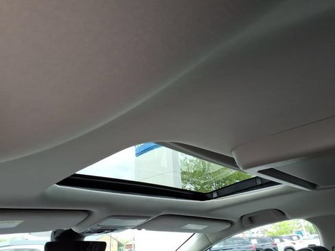 Certified 2026 Honda Odyssey Elite image 5