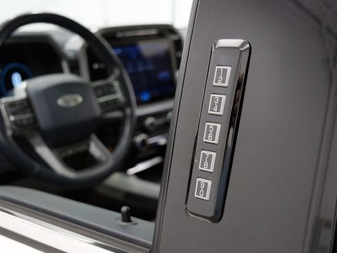 Used 2023 Ford F150 Limited AWD/4WD image 16