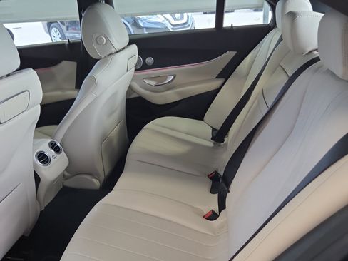 Used 2019 Mercedes-Benz E 300 image 14